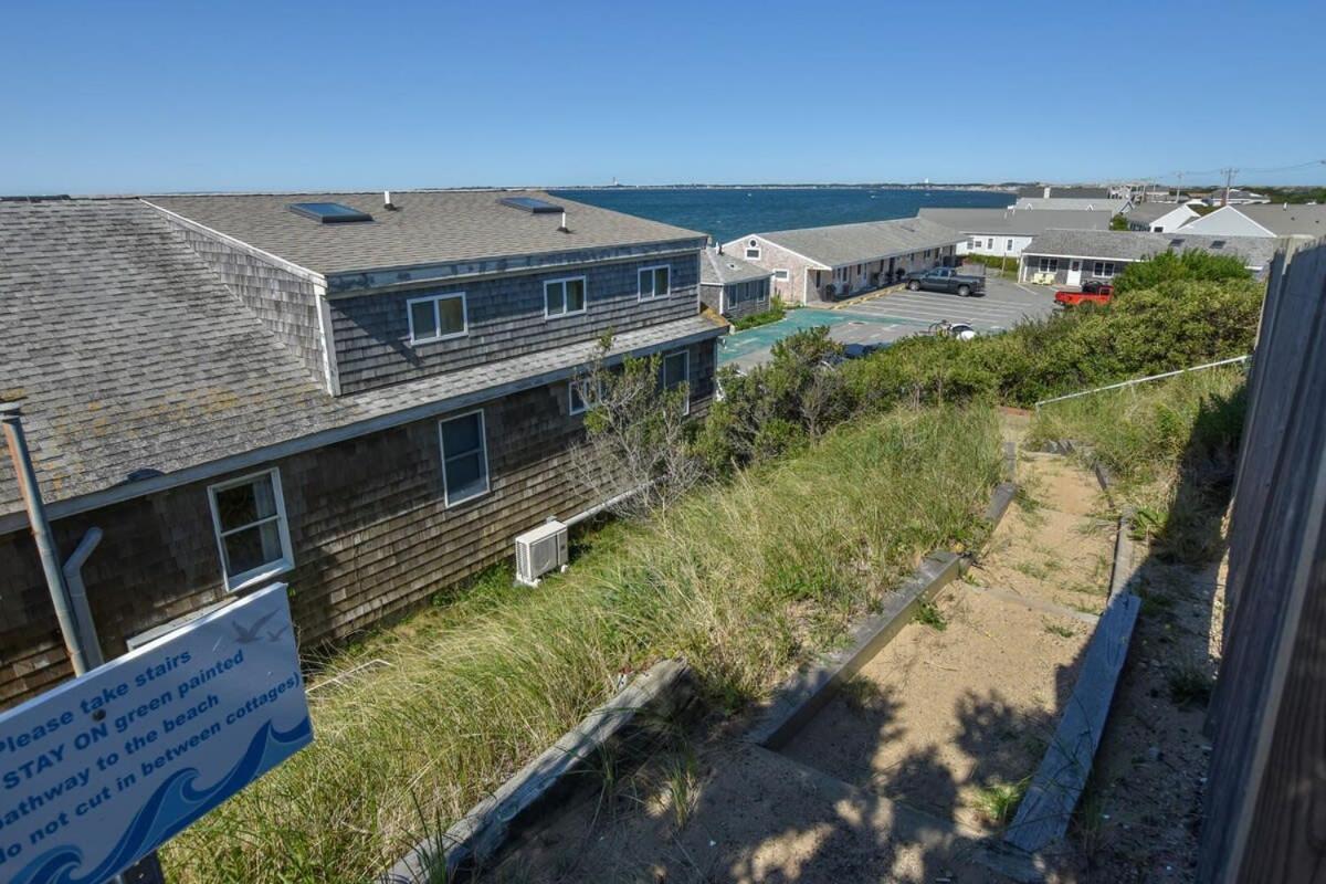 12216 - Beautiful Views Of Cape Cod Bay Access To Private Beach Easy Access To P-Town Τρούρο Εξωτερικό φωτογραφία